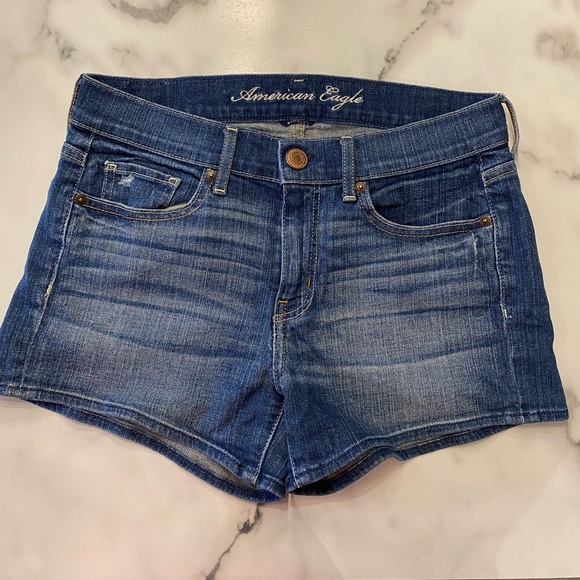 American Eagle jean shorts women’s size 4 - Picture 2 of 14